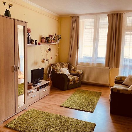 Victoria Apartman Eger Bagian luar foto